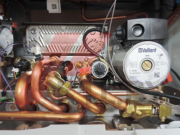 Газовый котёл Vaillant turboTEC pro VUW 282/5-3