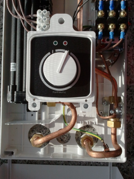 Водонагреватель электрический проточный Kospel PPH2-09 Hydraulic фото5